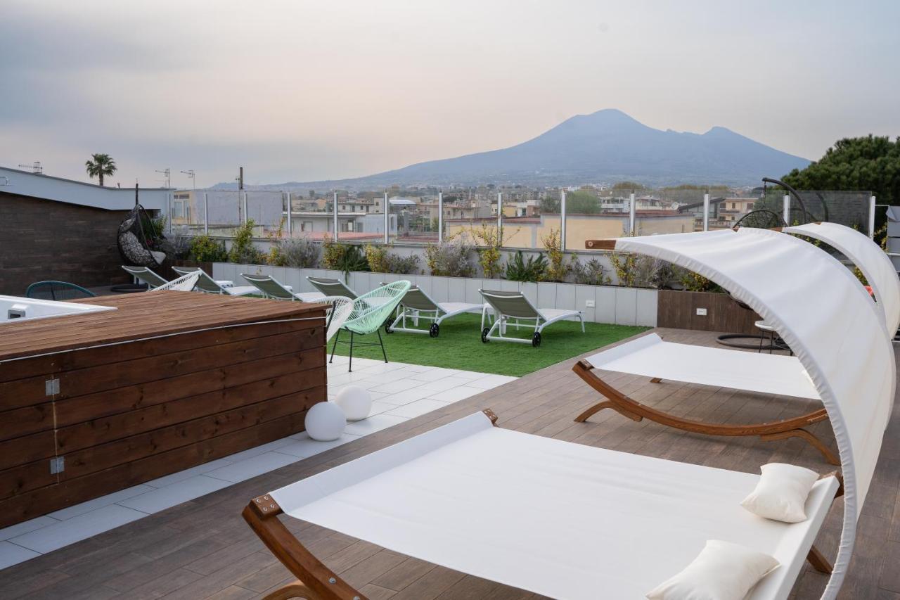 Houses & Rooftop Pompei - Sky 外观 照片